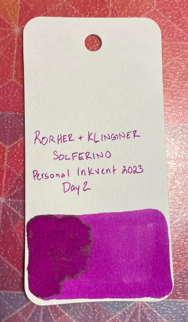 Rorher & Klingner Solferino
A bright pink ink which leans almost purple with a touch of green/gold sheen